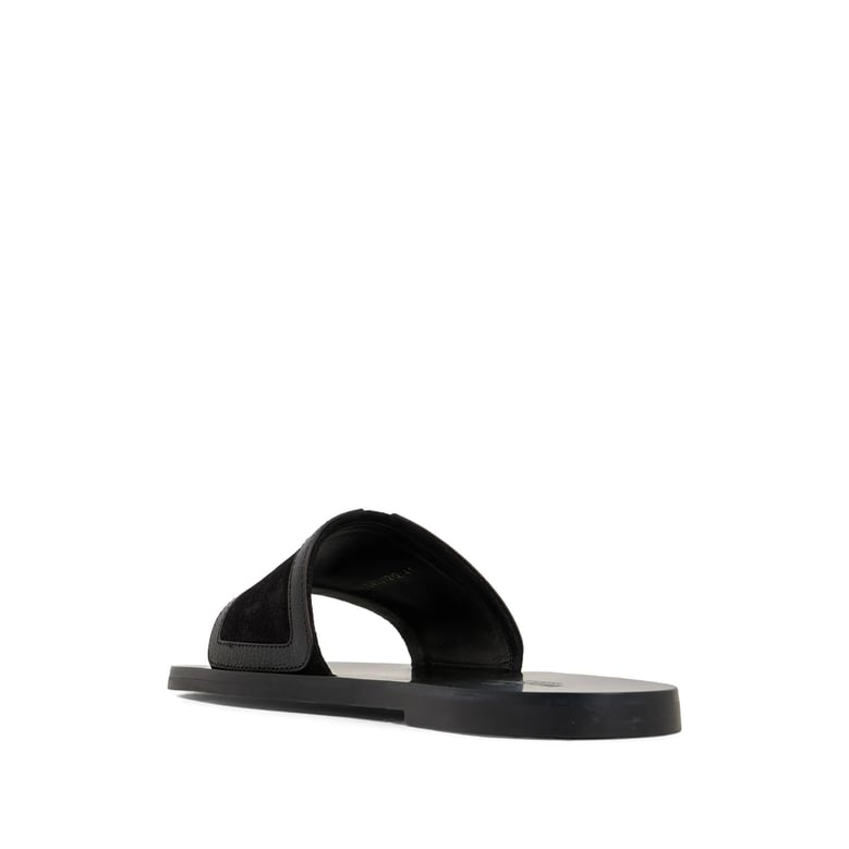 sandals valentino garavani black by Selfnex