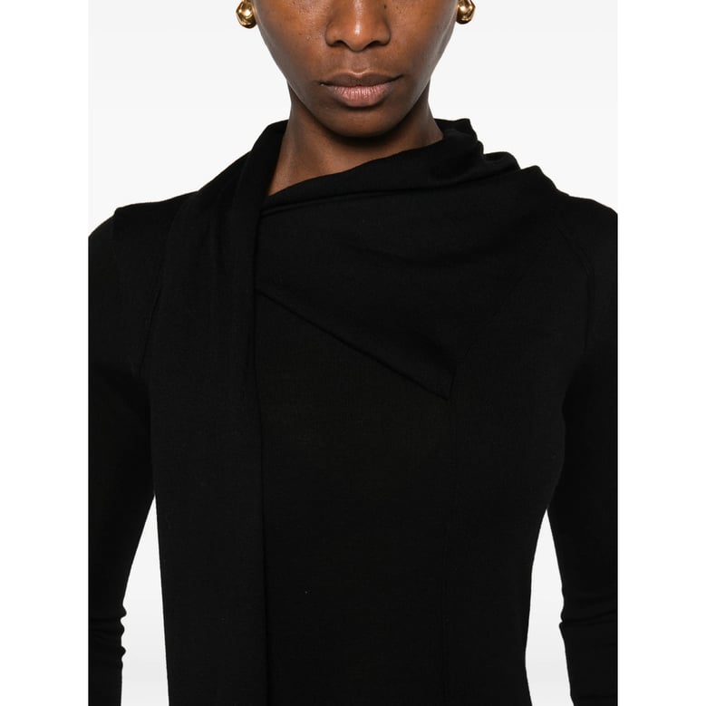 long sleeve black sweater by Selfnex