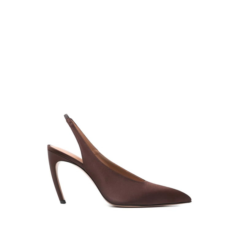 pointed toe slingback heels by Selfnex