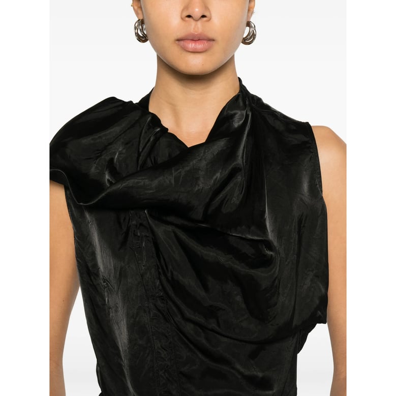 sleeveless crew neck top with asymmetric hem by Selfnex