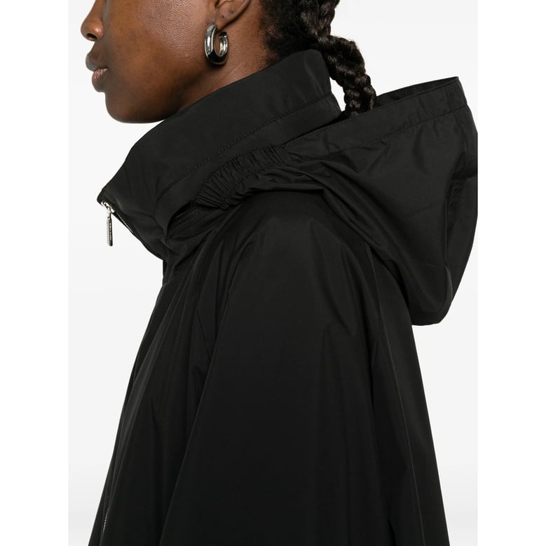outerwear with zip closure by Selfnex