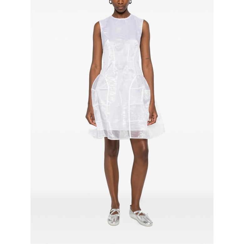 sleeveless round neck dress by Selfnex