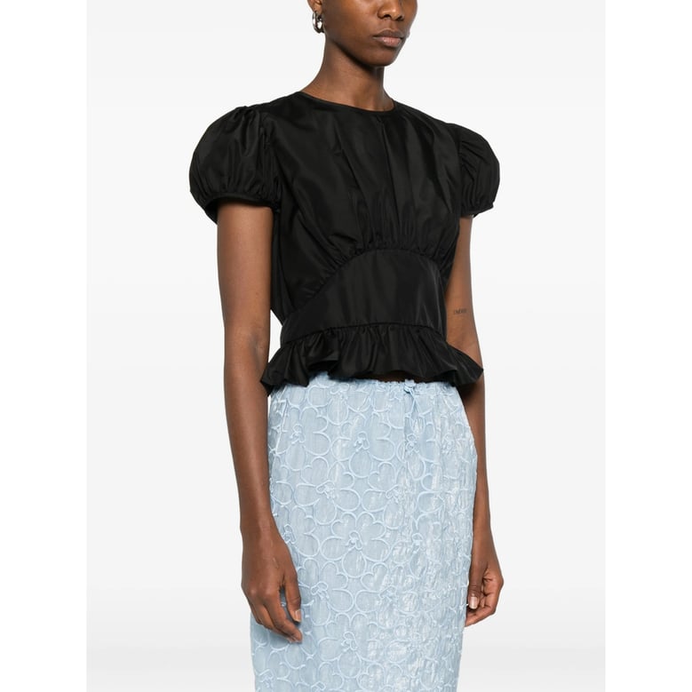 ruffle hem tie-fastening top by Selfnex