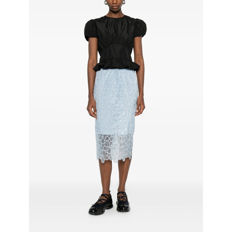 ruffle hem tie-fastening top by Selfnex