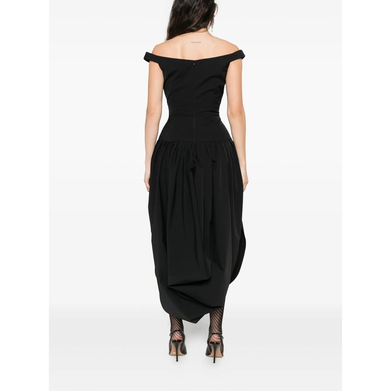 dress with pleated skirt detail by Selfnex