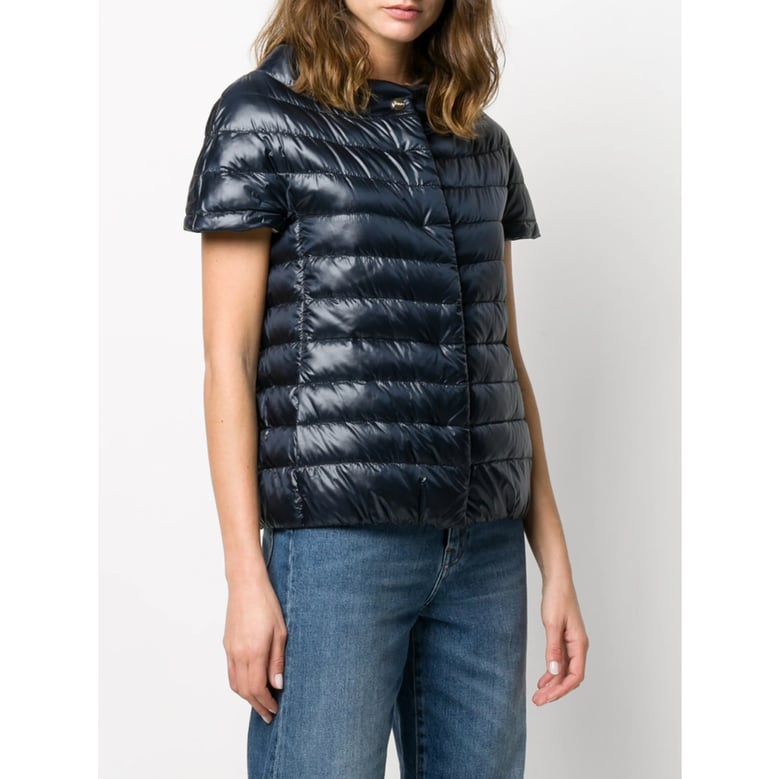 short-sleeved down jacket by Selfnex