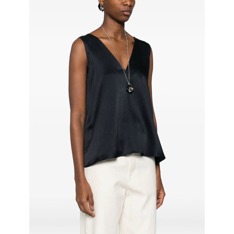 v-neck sleeveless top by Selfnex