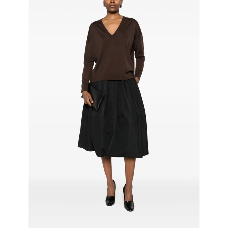 chocolate brown v-neck cashmere sweater by Selfnex