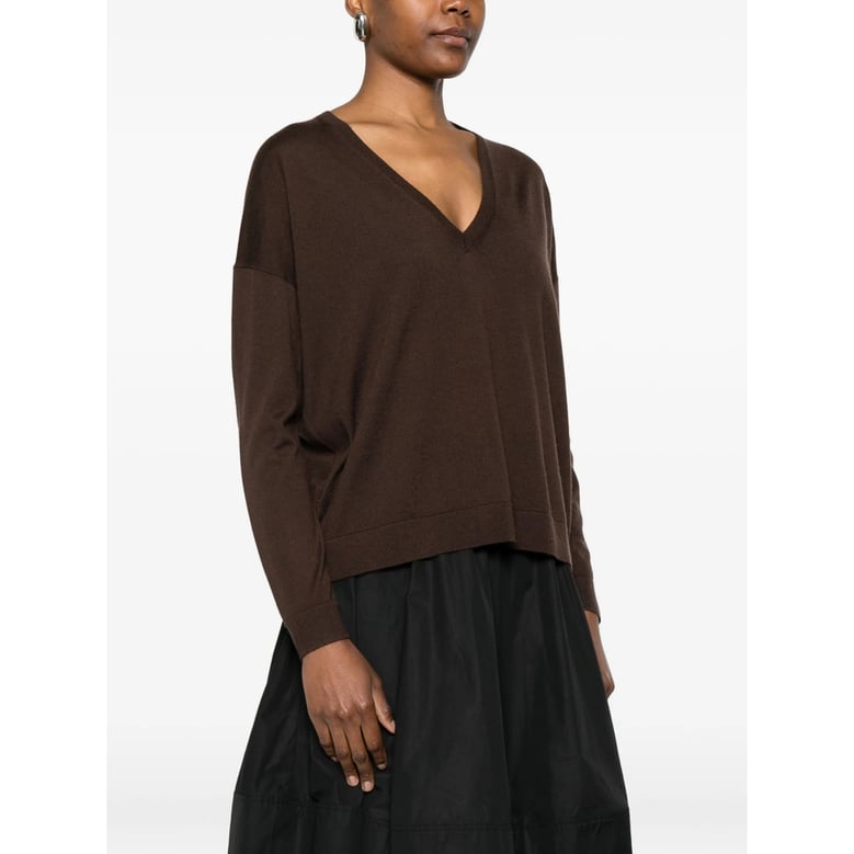 chocolate brown v-neck cashmere sweater by Selfnex