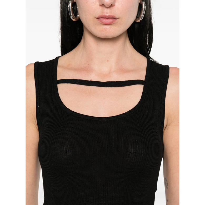 top ribbed knit sleeveless black by Selfnex