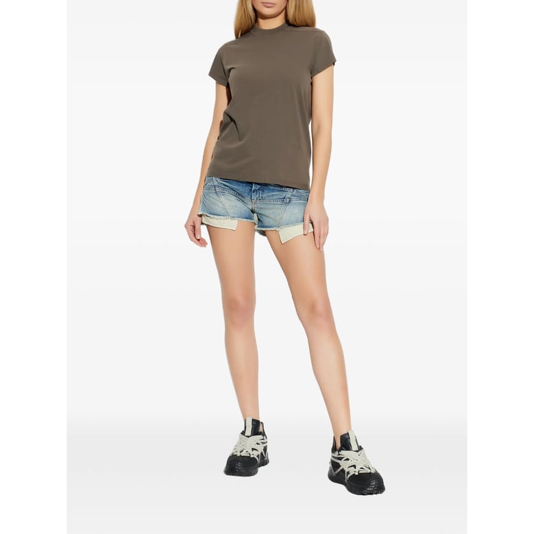 t-shirt mock neck brown by Selfnex