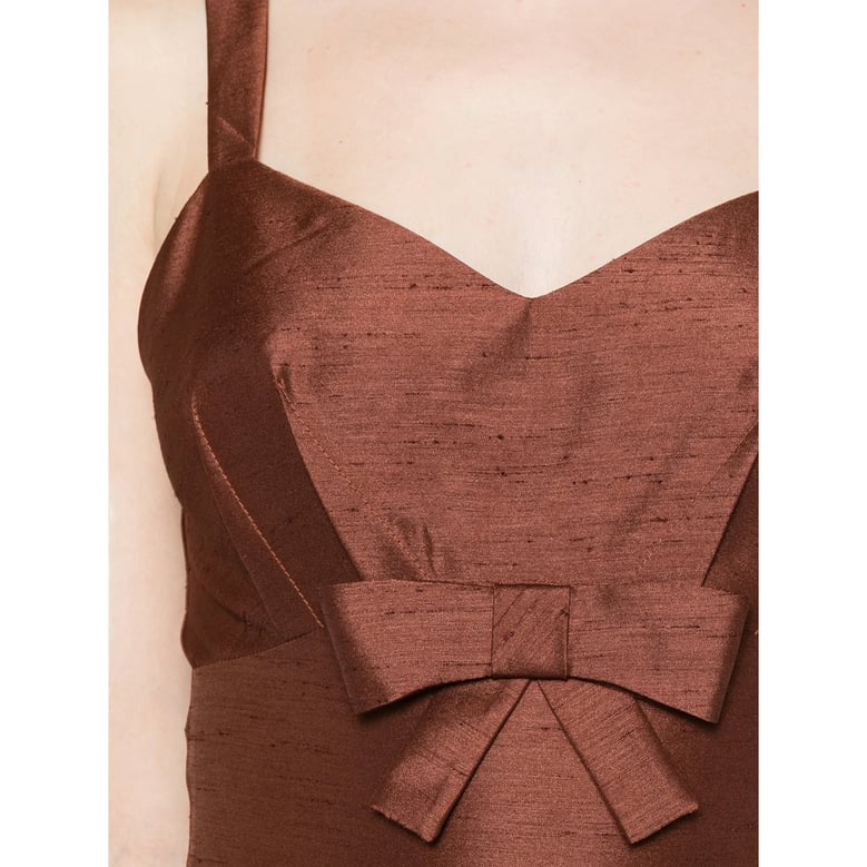 dress v-neck brown by Selfnex