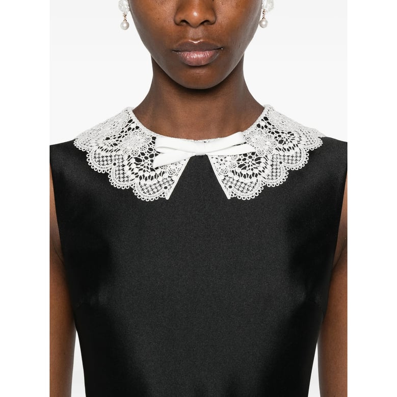 dress with lace-embroidered collar black by Selfnex