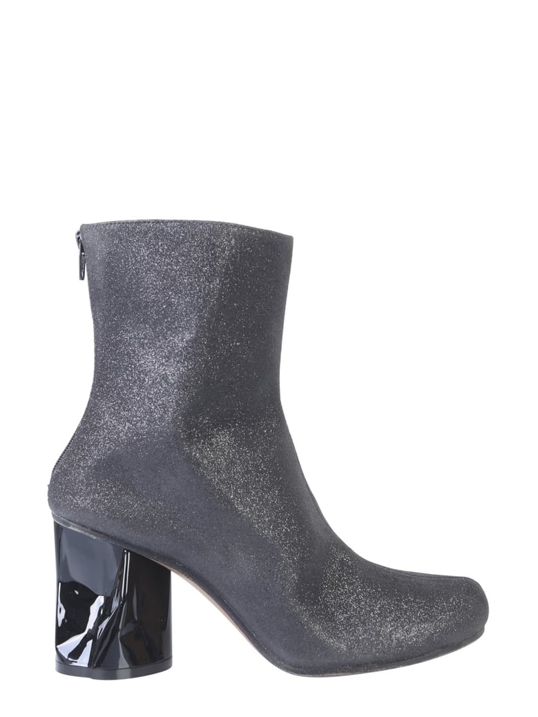 boots with crushed heel by Selfnex