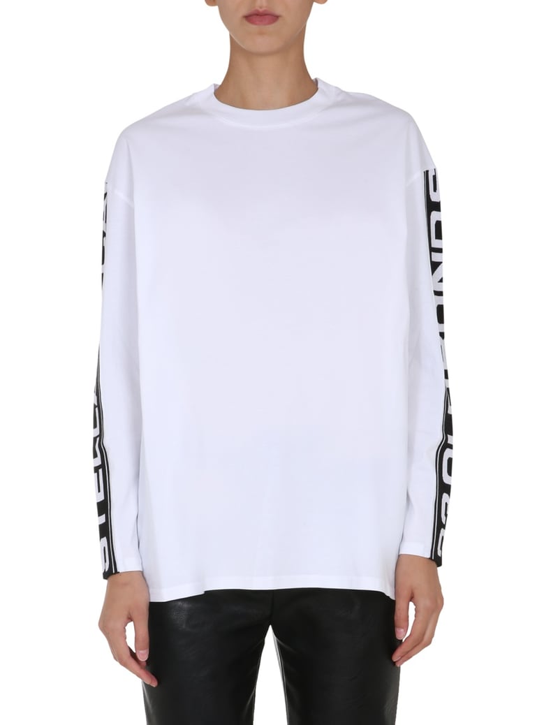 round neck t-shirt in white by Selfnex