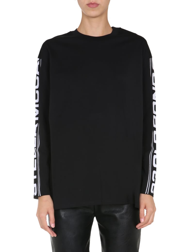 round neck black t-shirt by Selfnex