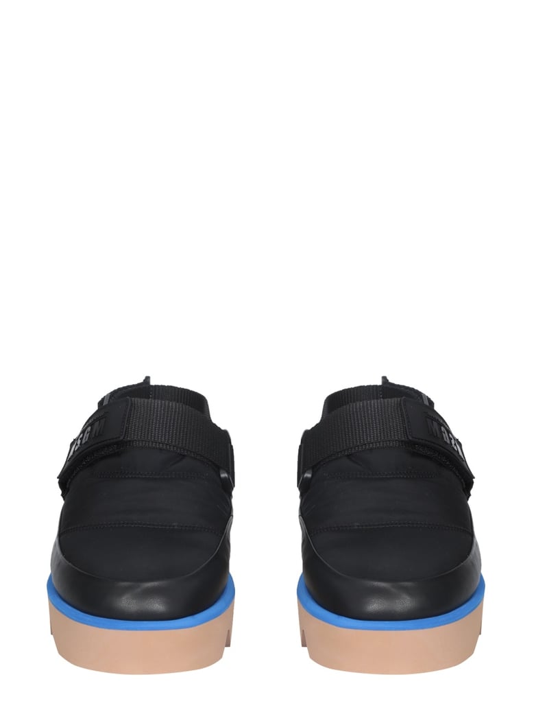 puffed sandals by Selfnex