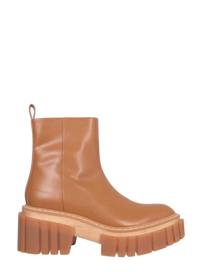 emilie boots by Selfnex