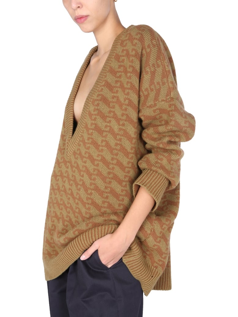 v-neck jacquard sweater by Selfnex