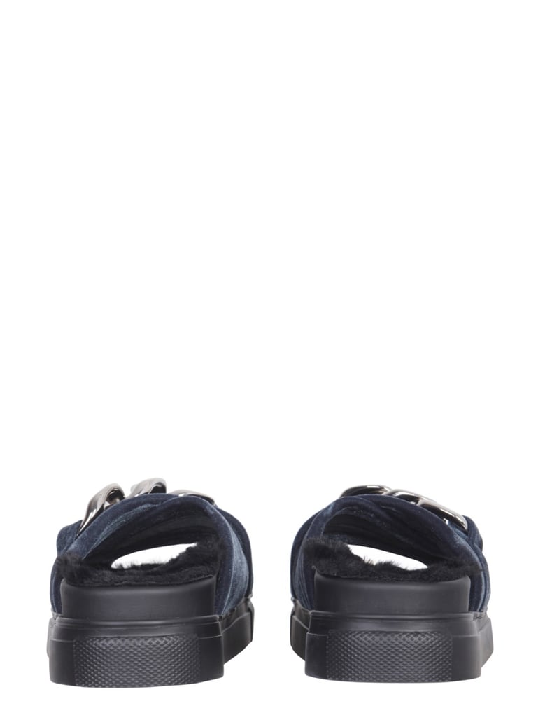 sandals with oversized chain by Selfnex