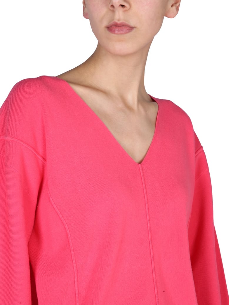 v-neck sweater with contrasting profile by Selfnex