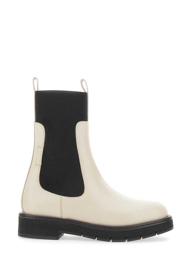 chelsea boot by Selfnex