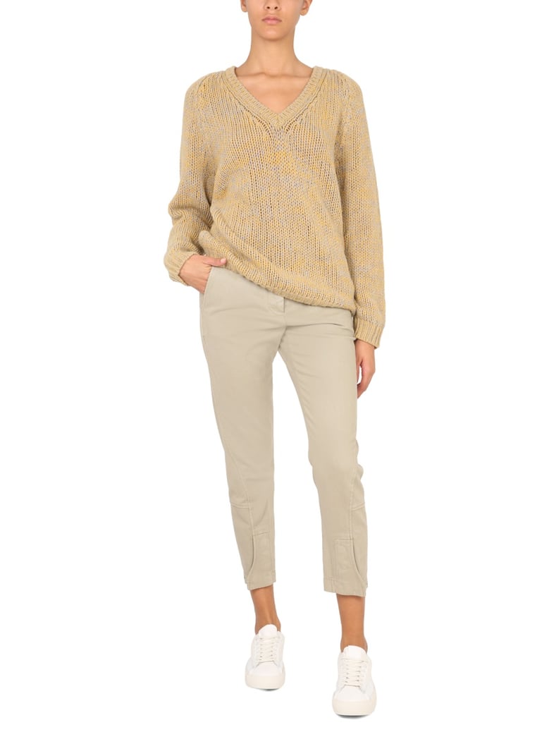 v-neck sweater by Selfnex