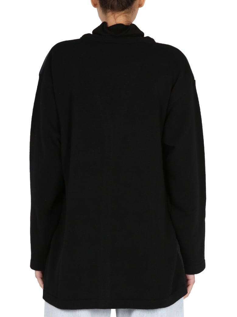 v-neck cardigan by Selfnex