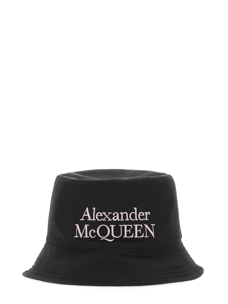 reversible bucket hat by Selfnex