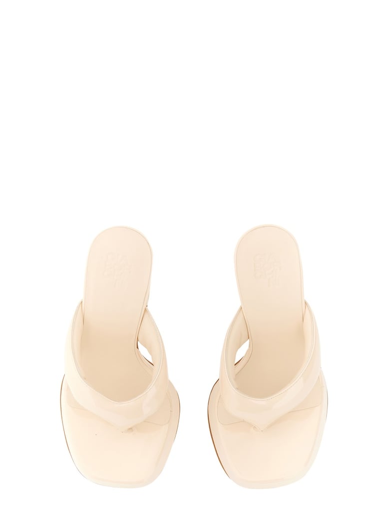 patent sandal by Selfnex