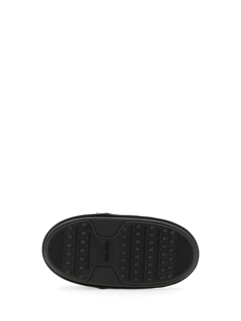 evolution sandal with non-slip sole by Selfnex