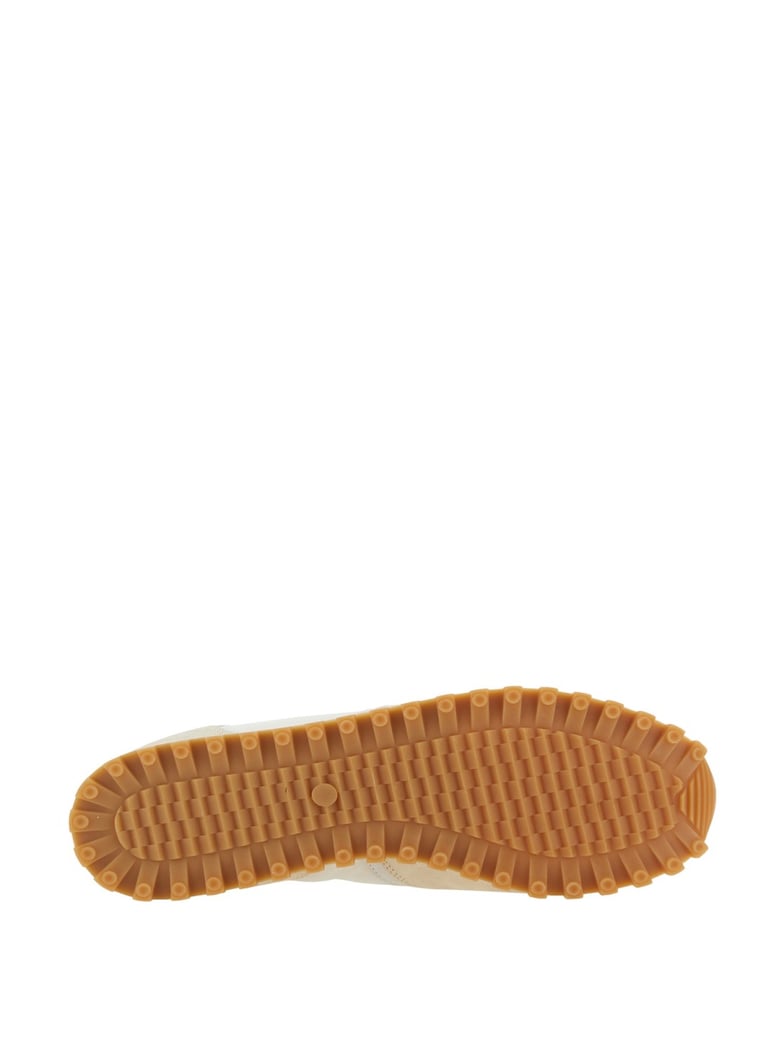 marathon trail sneaker by Selfnex