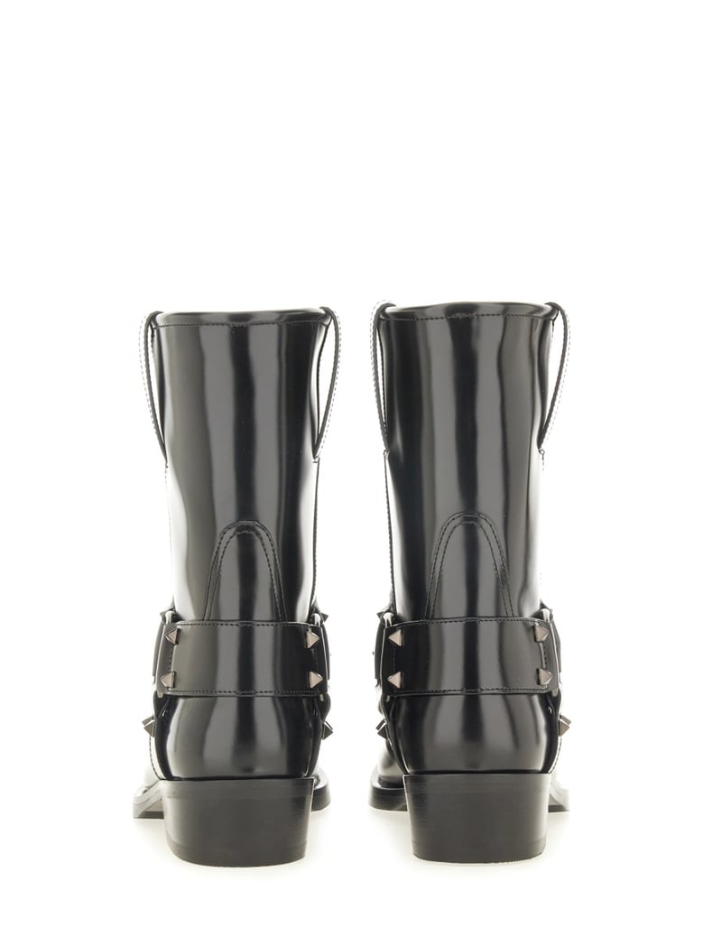 rockstud boots by Selfnex