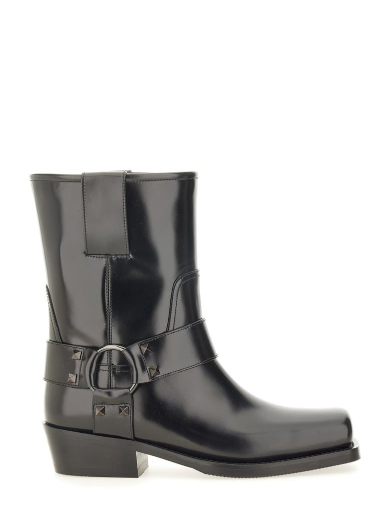rockstud boots by Selfnex