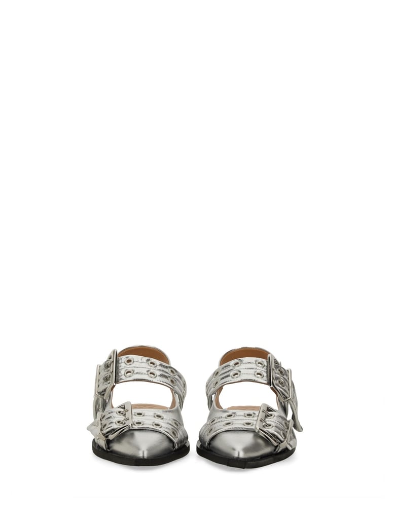 ballet flats with buckle detail by Selfnex