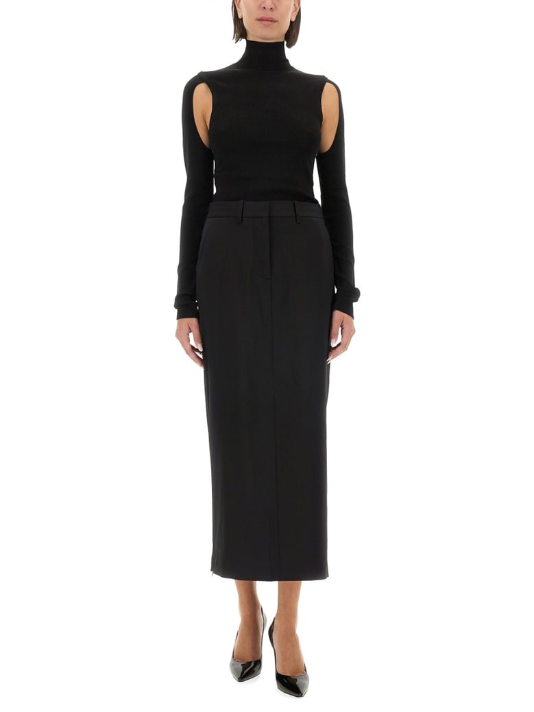slim fit black top by Selfnex