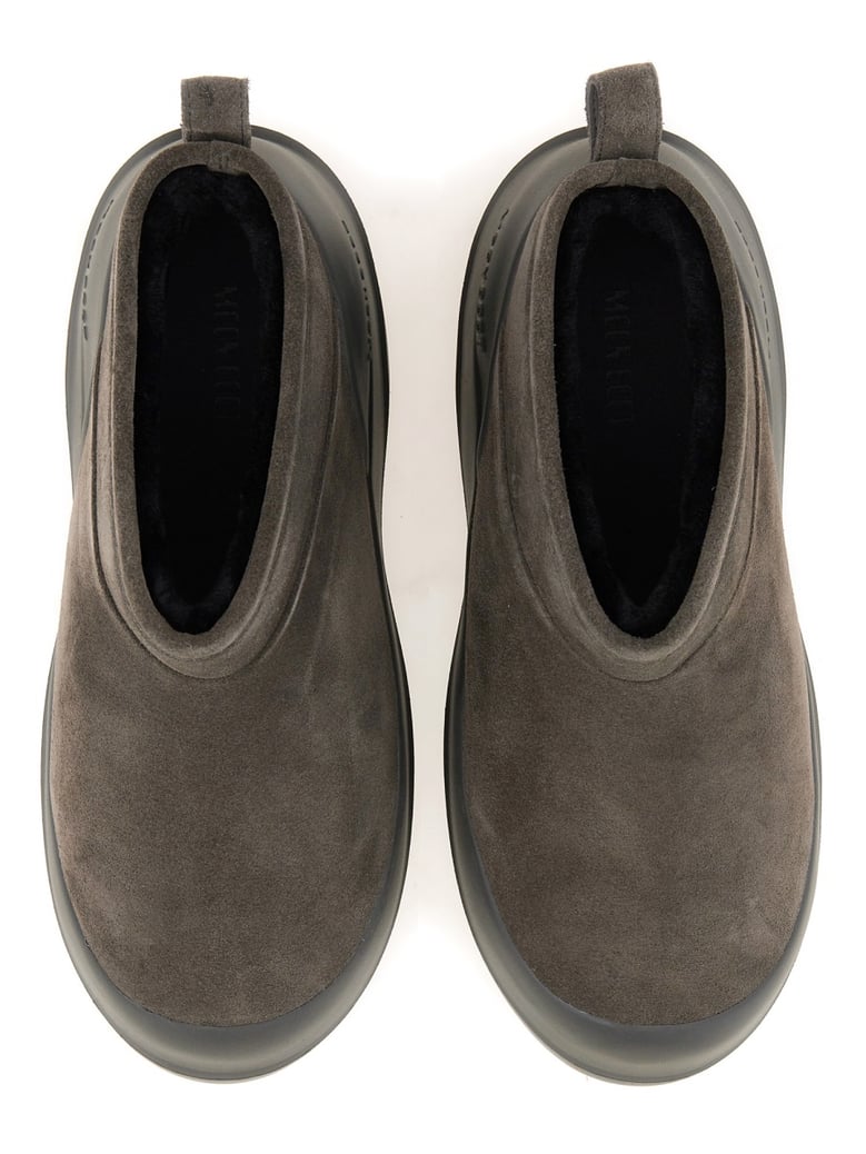 moon boot in charcoal by Selfnex