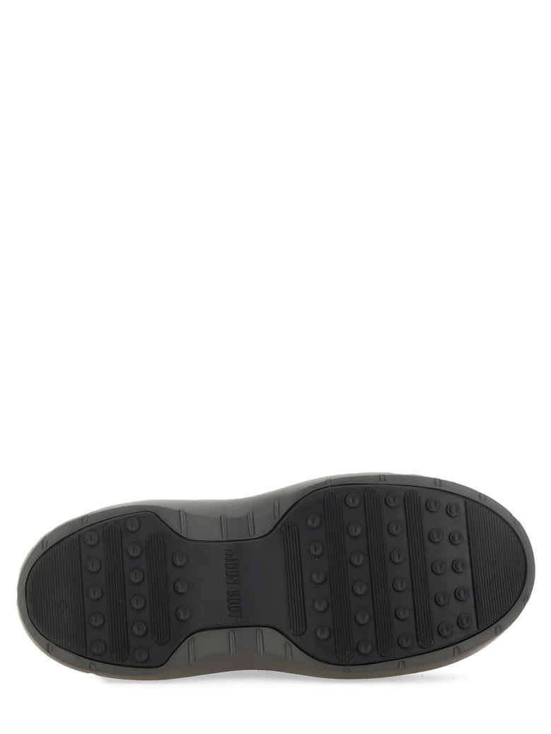 moon boot in charcoal by Selfnex