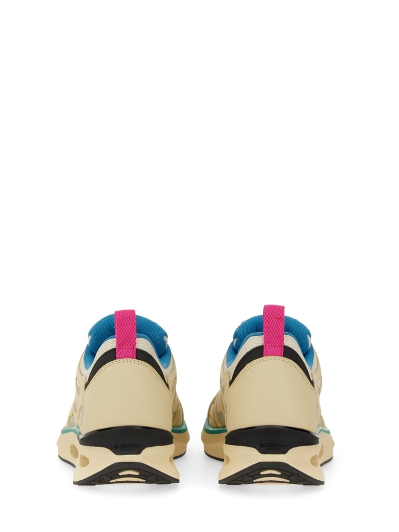 low top sneakers with vlogo by Selfnex