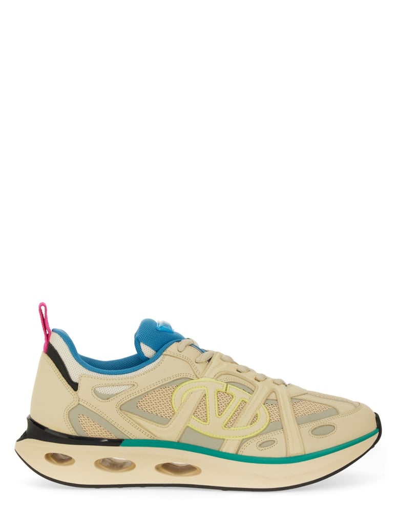 low top sneakers with vlogo by Selfnex
