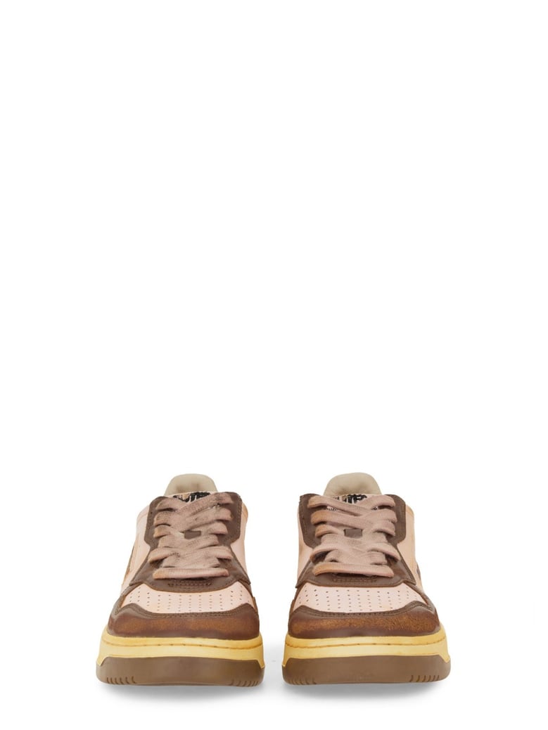 super vintage sneaker by Selfnex