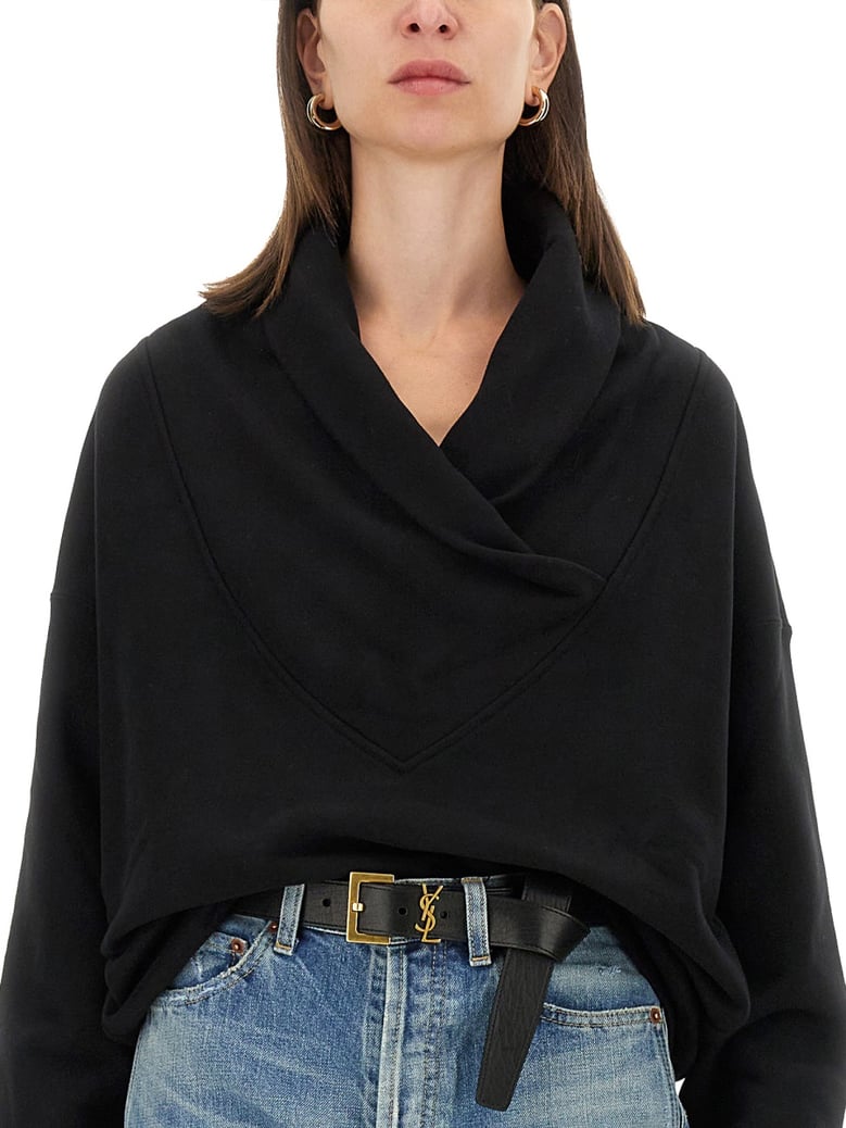 v-neck sweatshirt by Selfnex