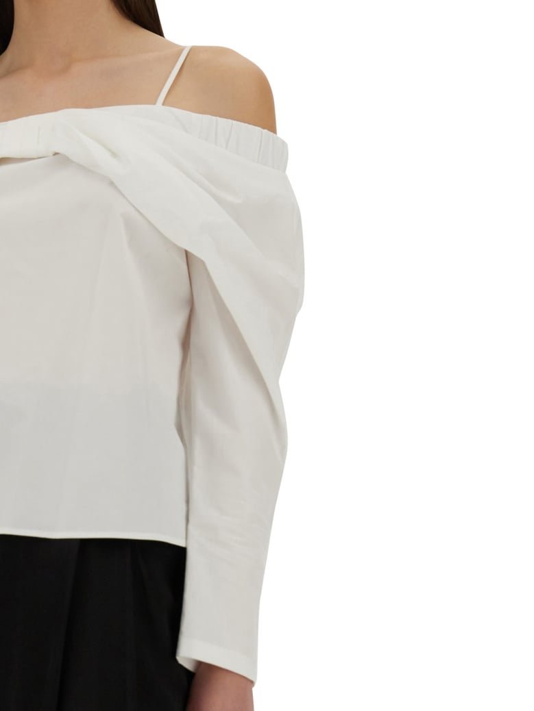 off-shoulder shirt by Selfnex