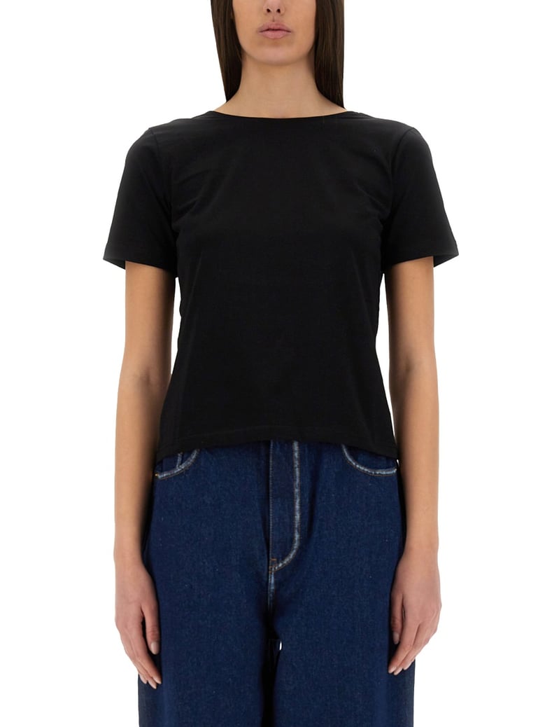 t-shirt with back neckline by Selfnex