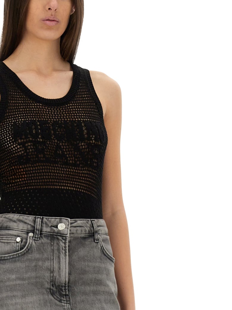 mesh top with logo by Selfnex