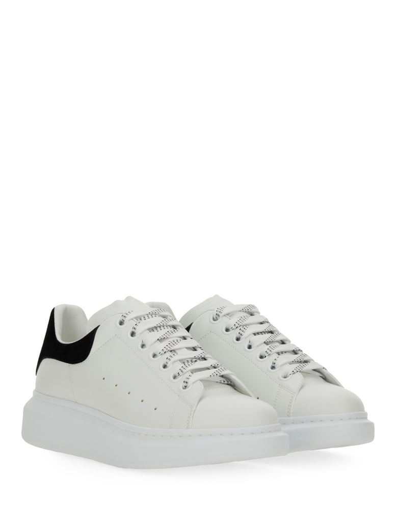 oversized sneaker by Selfnex
