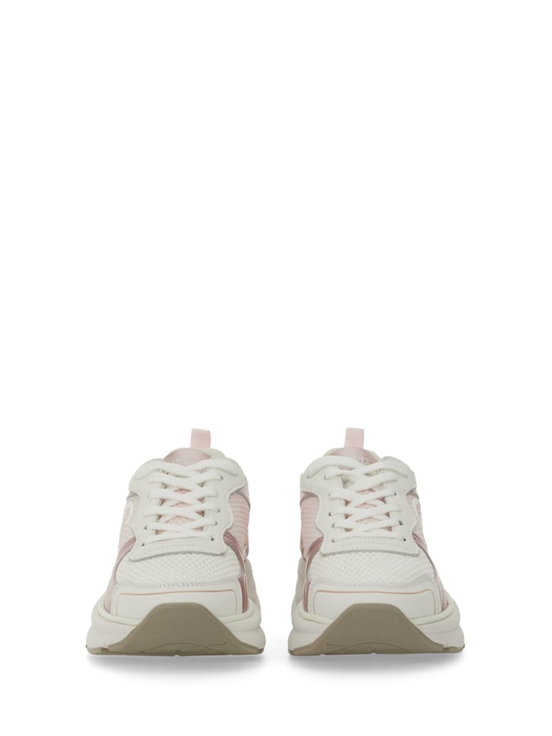 sneaker trainer by Selfnex