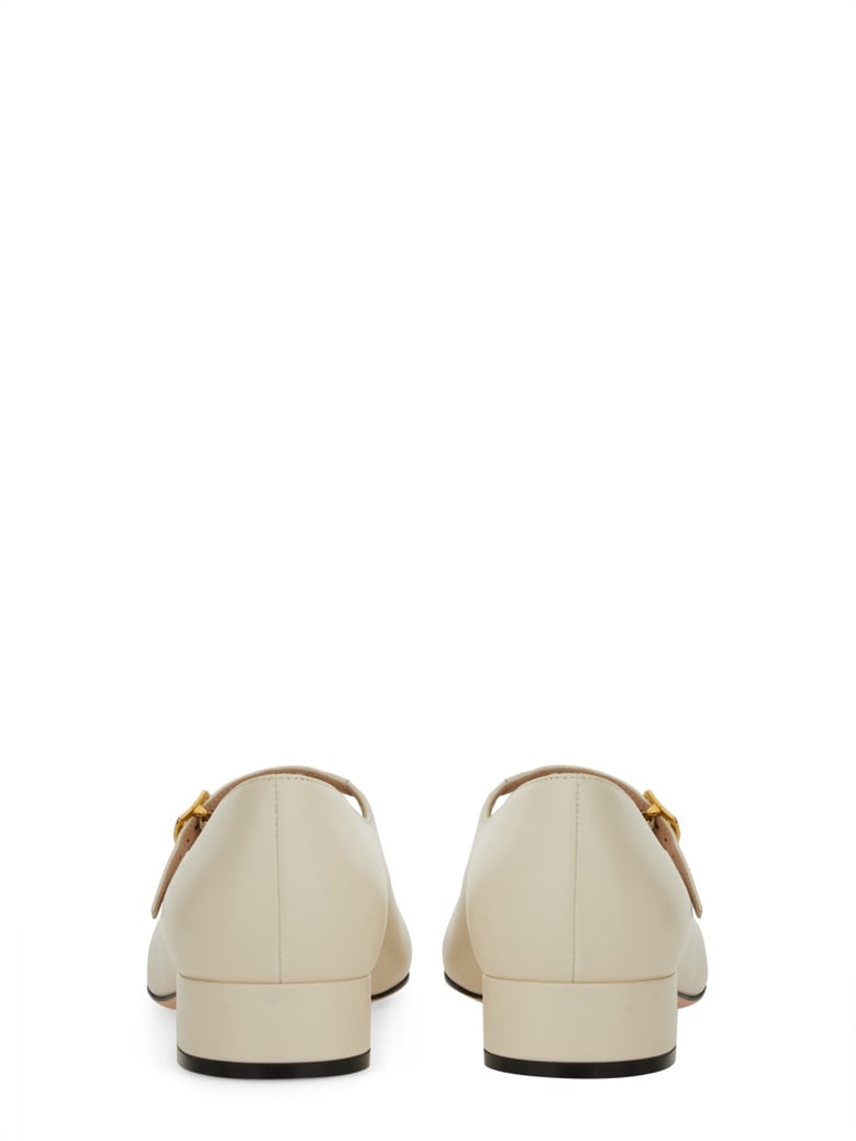 leather pumps by Selfnex
