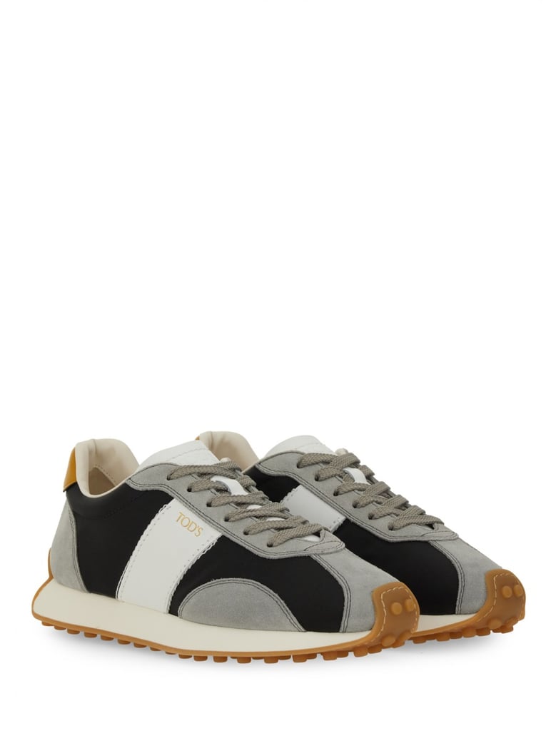 t vintage sneaker by Selfnex