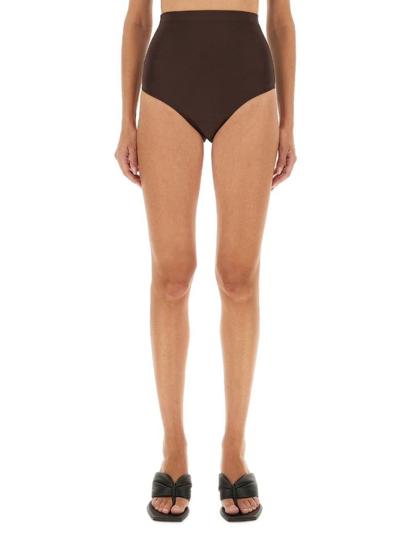high waisted shorts by Selfnex